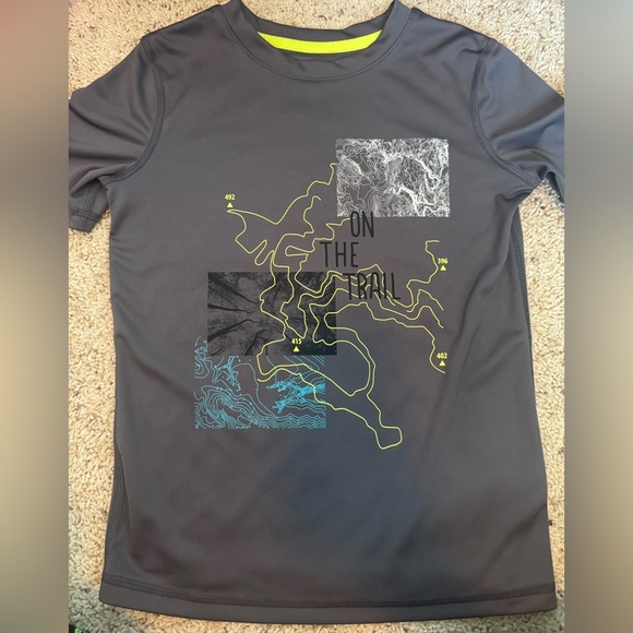 All in Motion Black Activewear Top - Picture 1 of 2